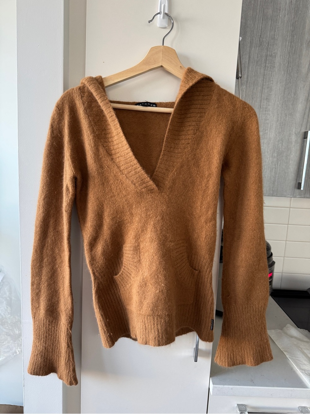 Cozy V-Neck Hooded Sweater in Camel